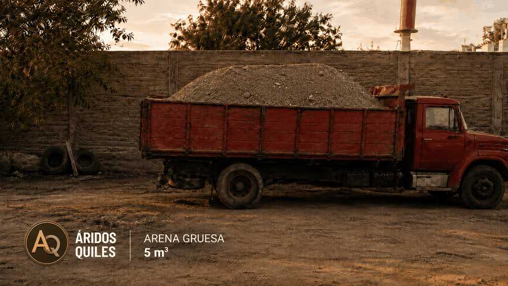 Camionada de arena gruesa